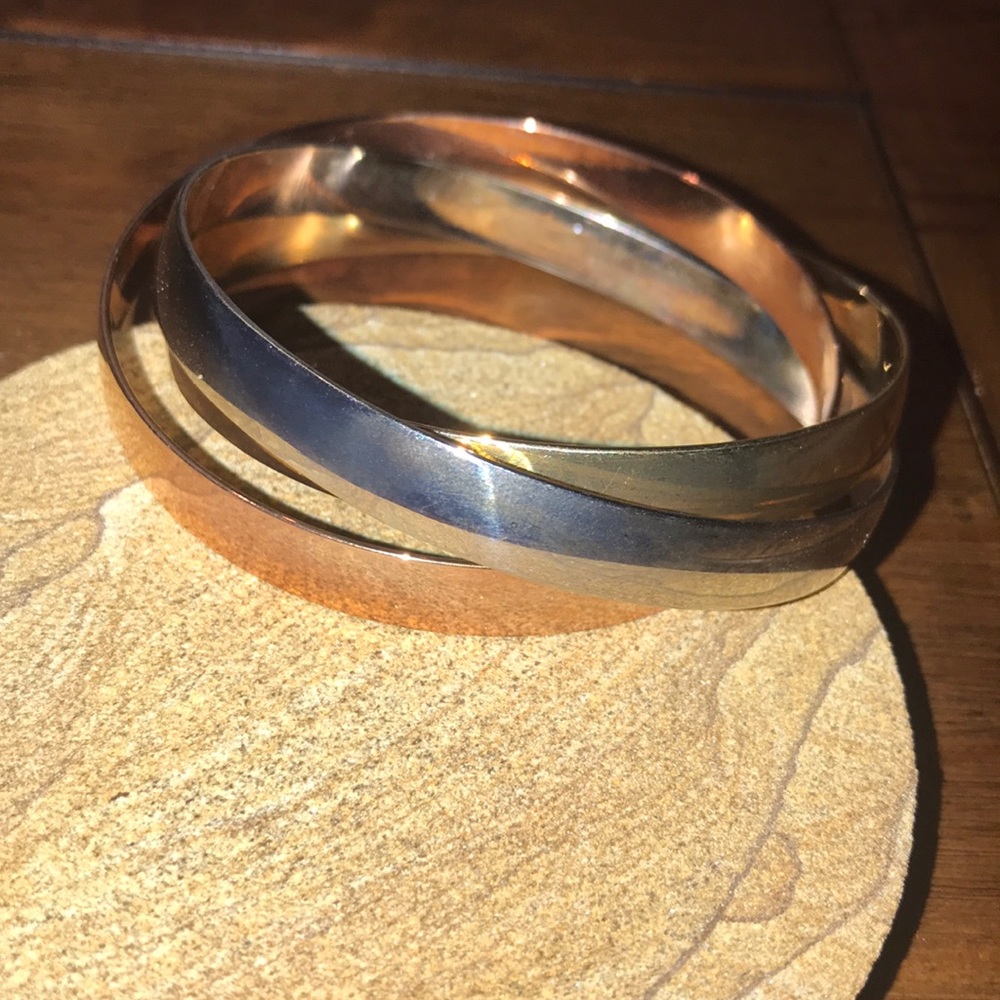 Tri-tone metal bangle bracelet